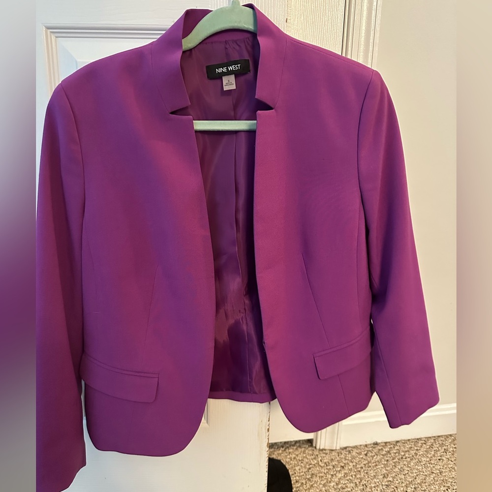 Nine West purple blazer size 6